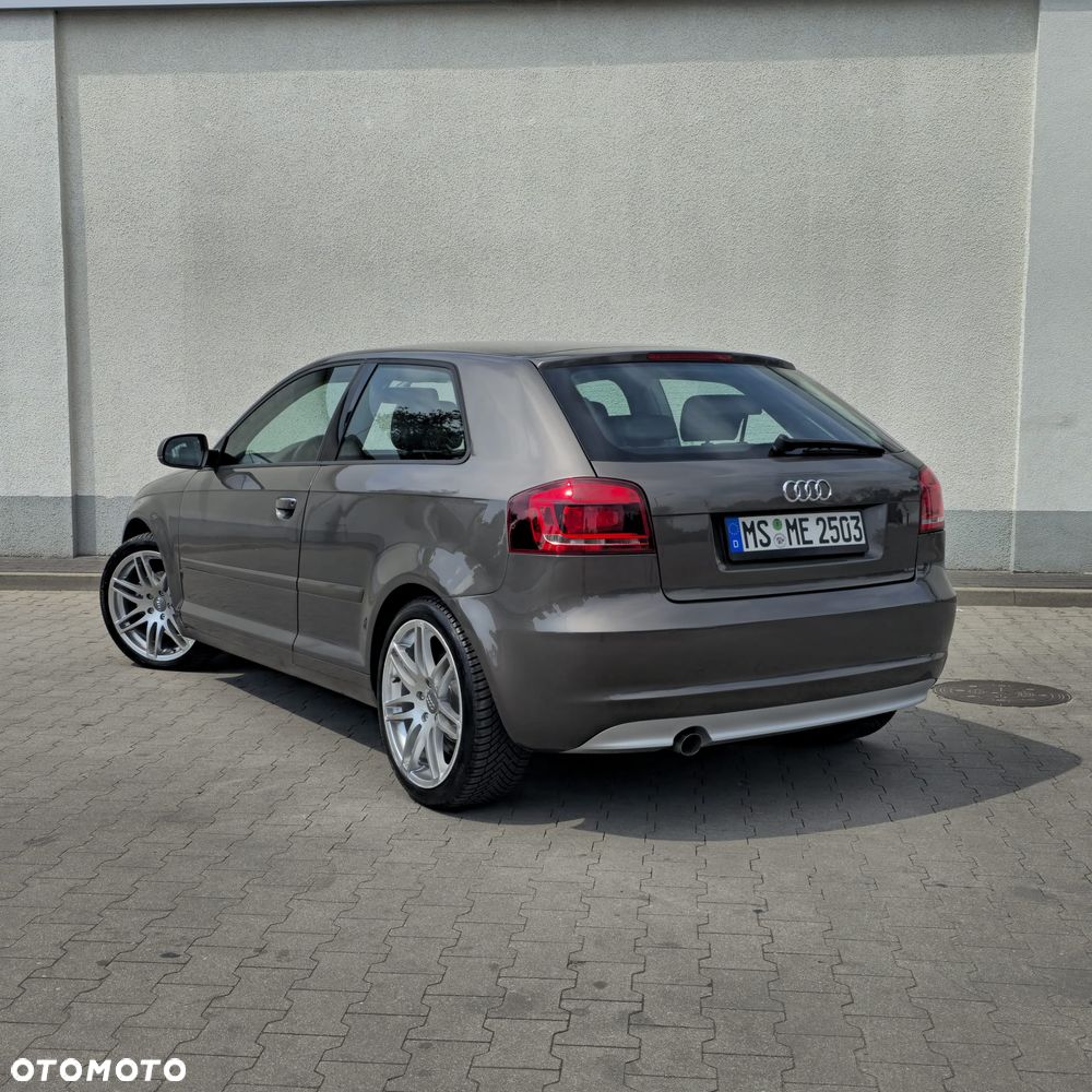 Audi A3 3-drzwiowe 1.6 TDI S line Sportpaket - 15
