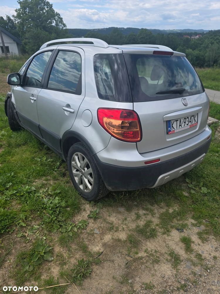 Fiat Sedici - 4