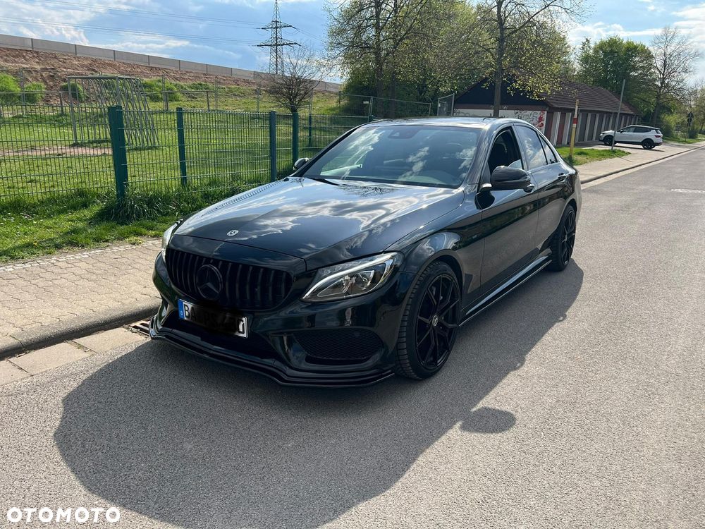 Mercedes-Benz Klasa C AMG 43 4Matic 9G-TRONIC - 2
