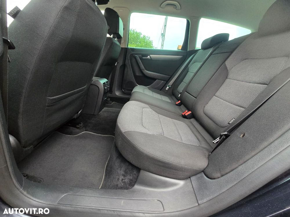 Volkswagen Passat Variant 2.0 TDI DPF Comfortline - 10