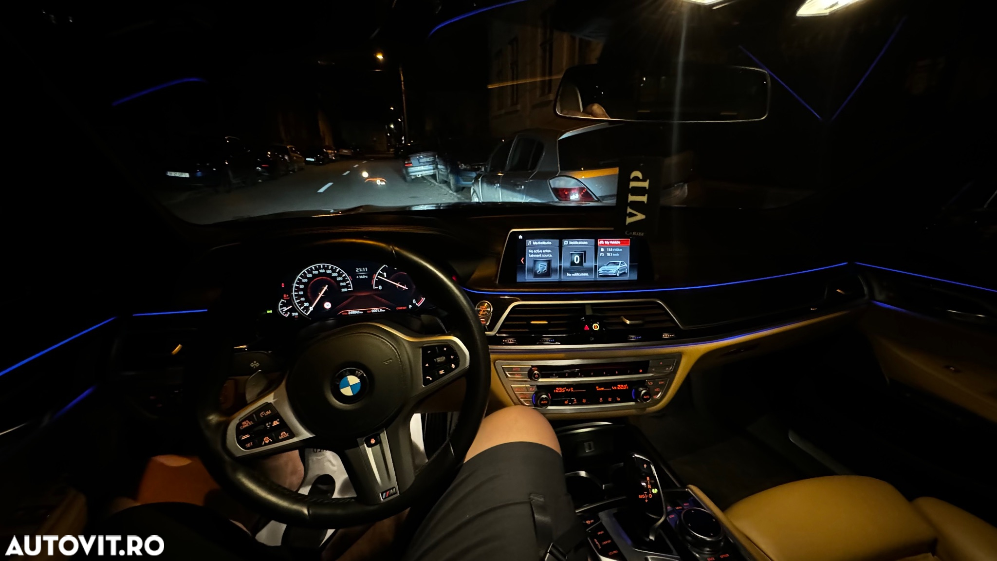 BMW Seria 7 730d xDrive - 14