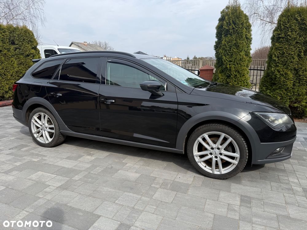 Seat Leon Sportstourer 2.0 TDI Start&Stop 4Drive DSG X-Perience - 5