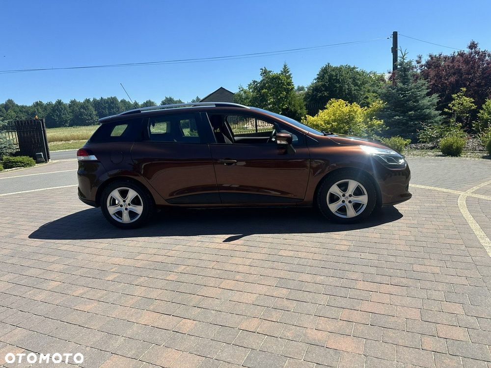 Renault Clio - 8