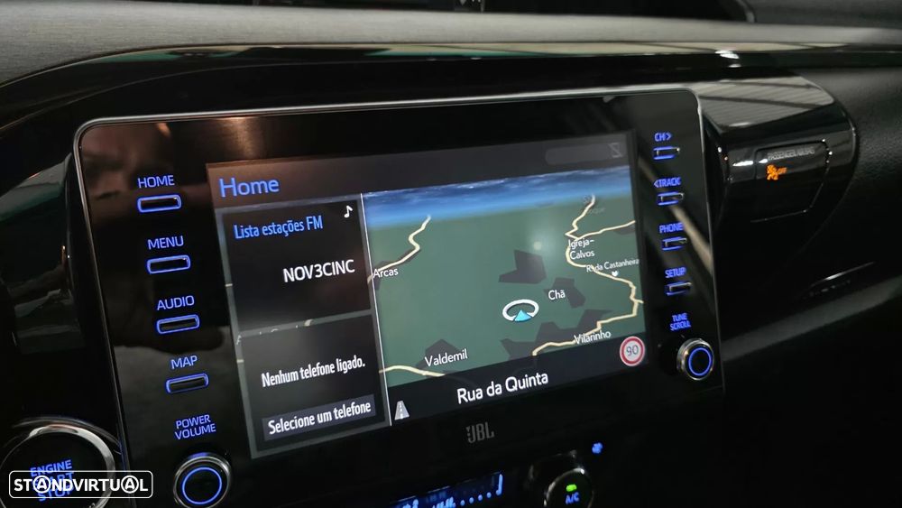 Toyota Hilux 2.8 D-4D 4WD GR Sport II - 46