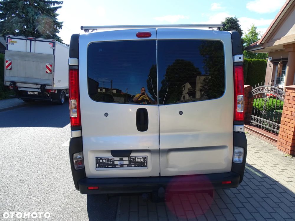 Renault Trafik 2,0 DCI 115 KONI L1 H1 Klima -sprawna, HAK, Automat , Relingi dachowe ,paka 2,40 m. - 17