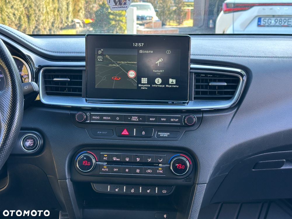 Kia ProCeed 1.6 T-GDI GT - 15