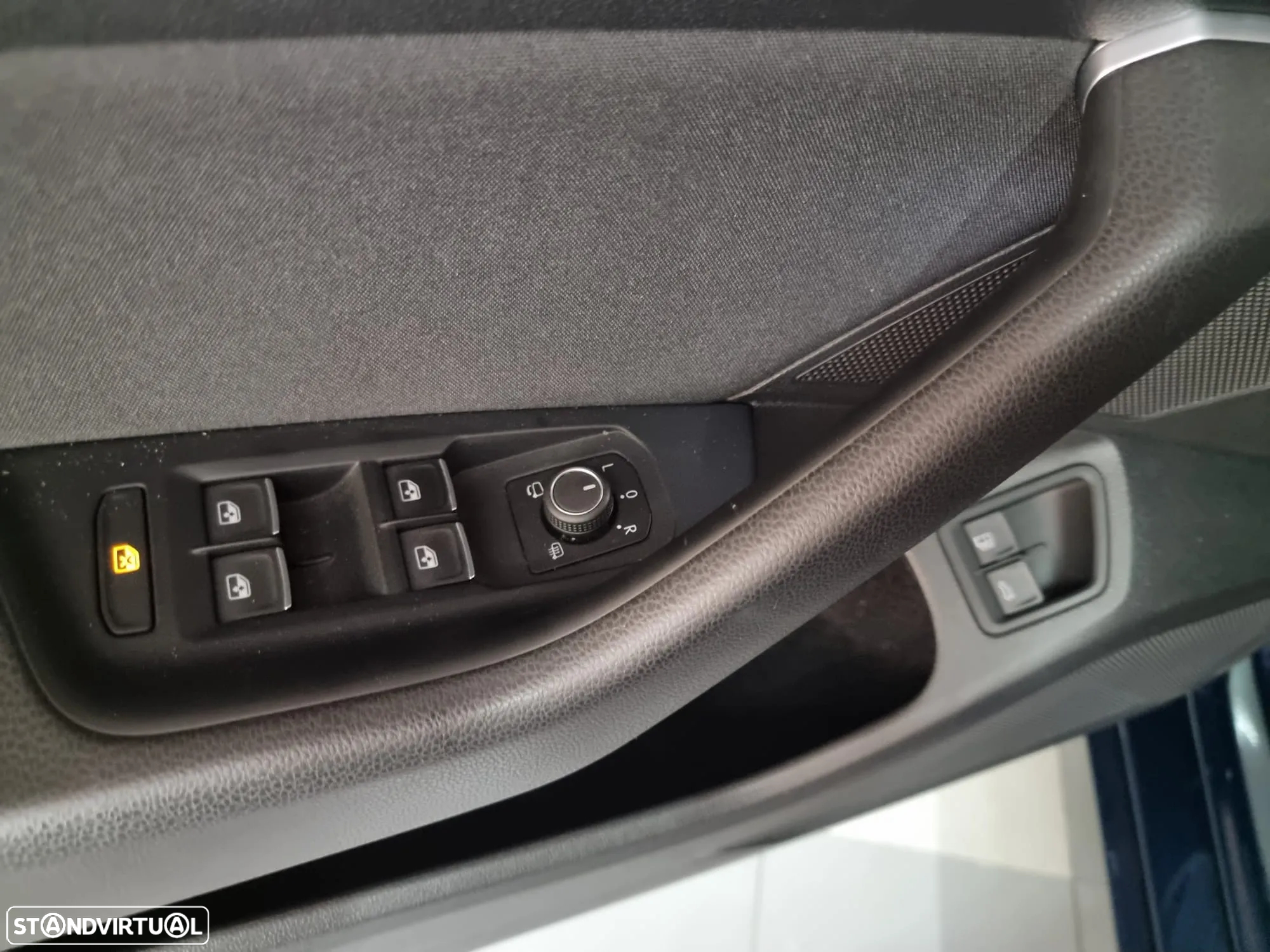 VW Passat Variant 1.4 TSI Plug-In-Hybrid DSG GTE - 23