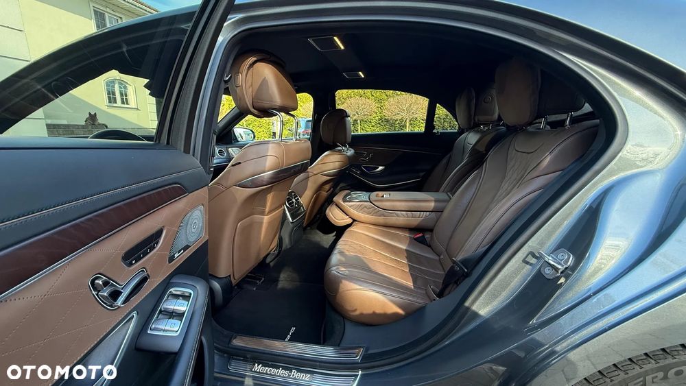 Mercedes-Benz Klasa S 400 d 4-Matic L 9G-TRONIC - 12