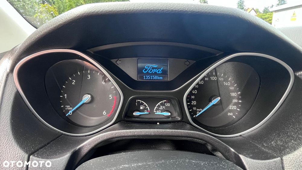 Ford Focus 1.5 TDCi SYNC Edition - 18