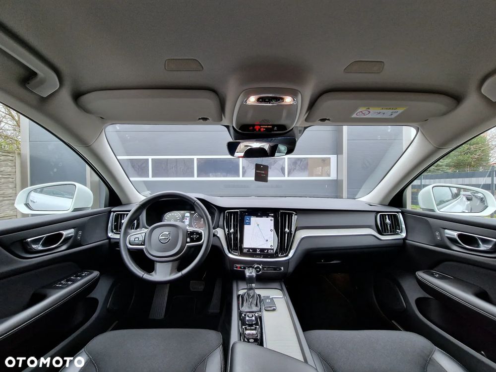 Volvo V60 Cross Country D4 AWD Geartronic - 26