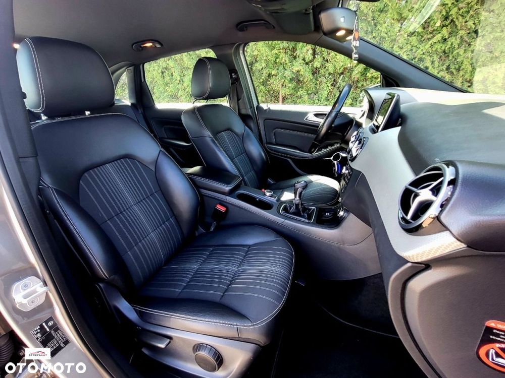 Mercedes-Benz Klasa B - 28