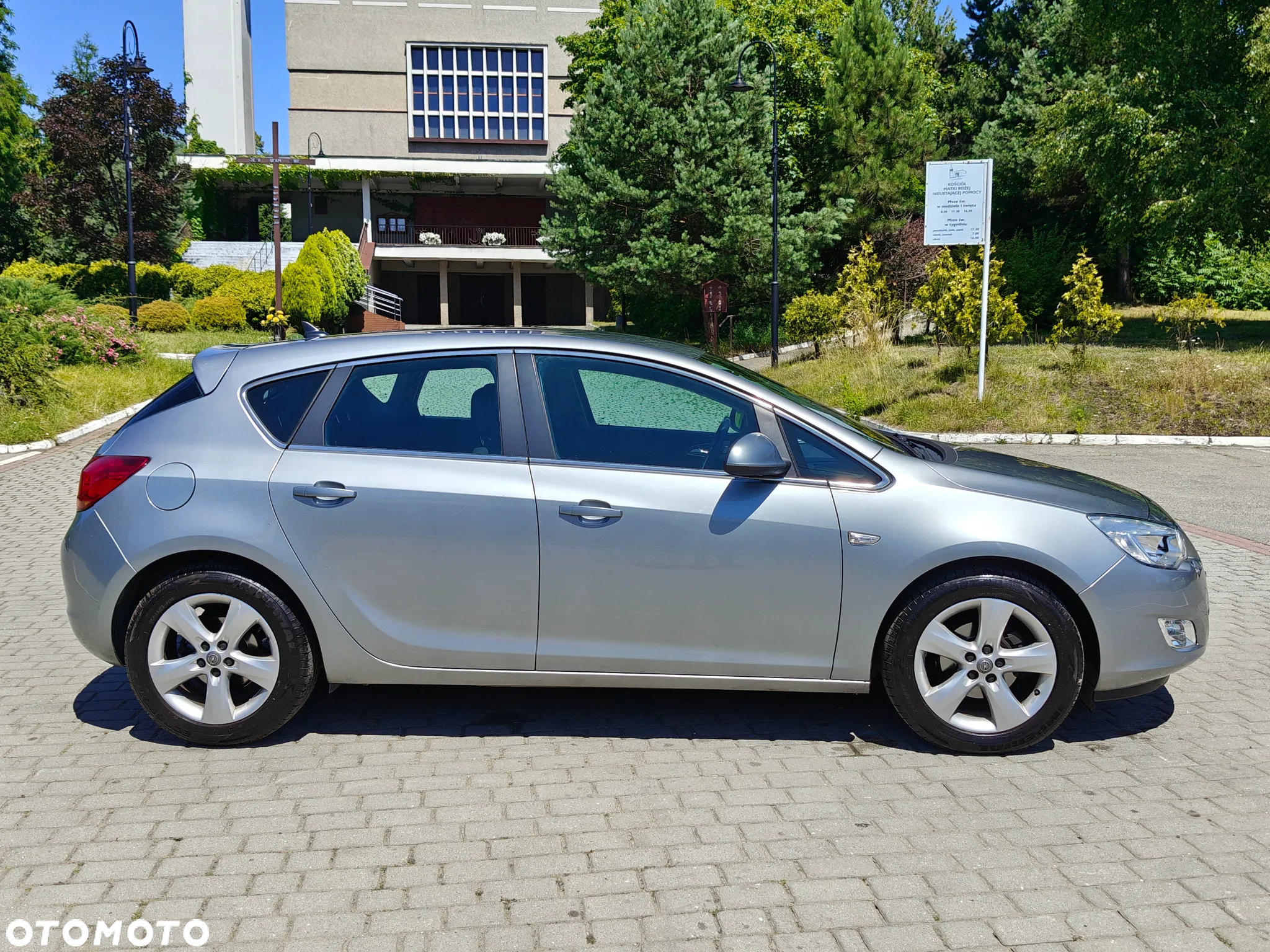 Opel Astra 1.6 Cosmo - 9