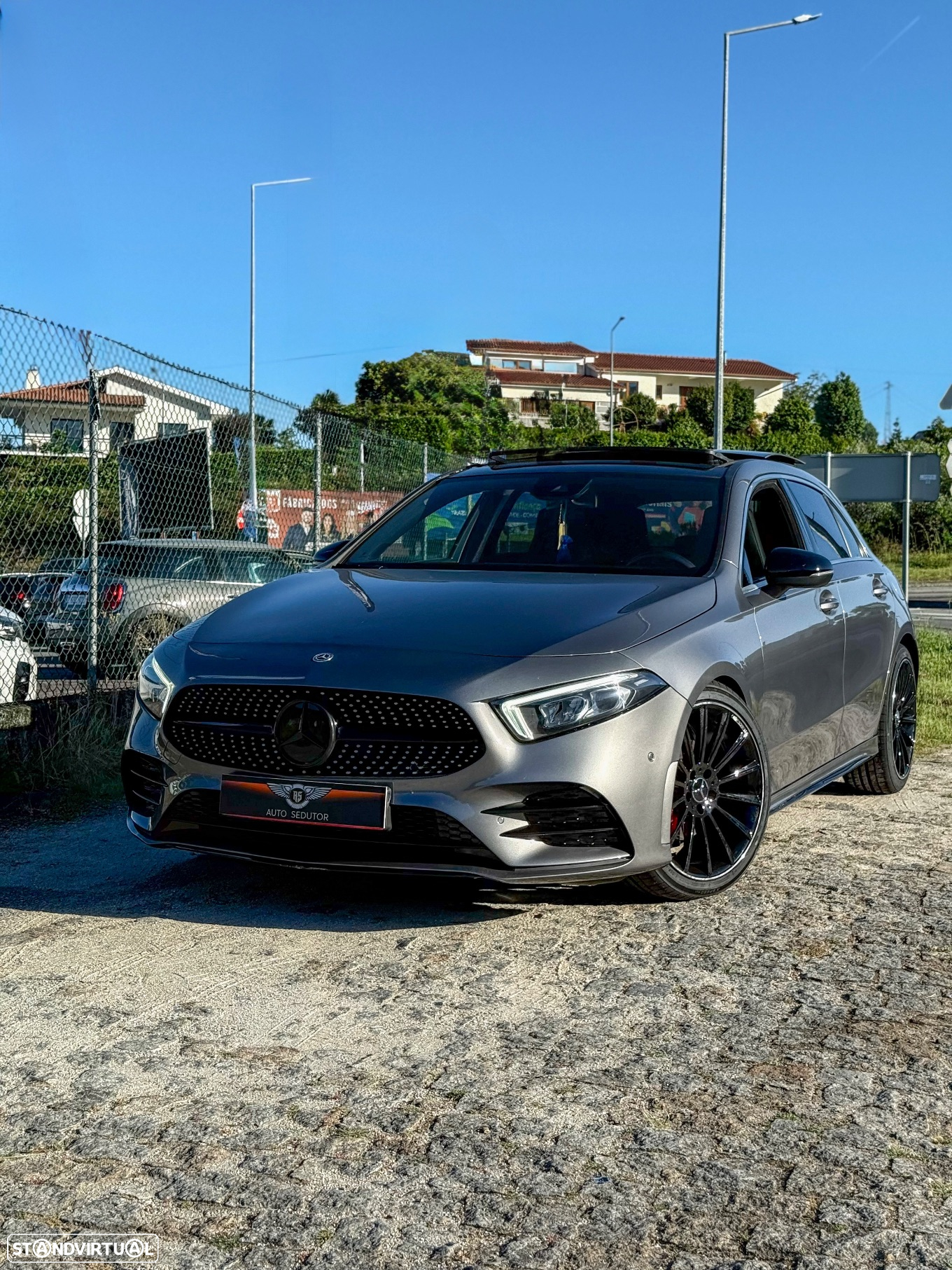Mercedes-Benz A 180 d 7G-DCT AMG Line - 2