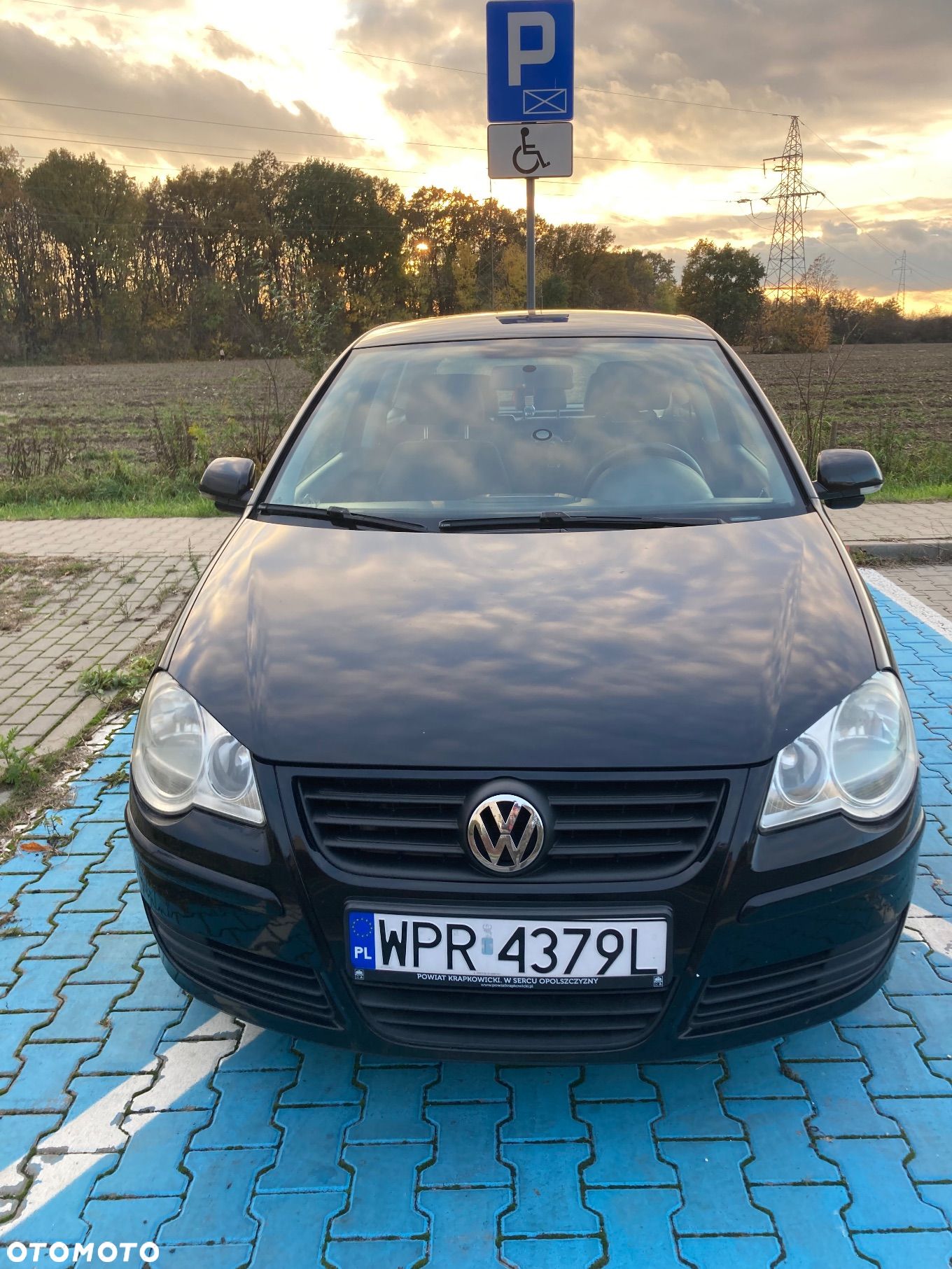 Volkswagen Polo 1.2 Comfortline - 1