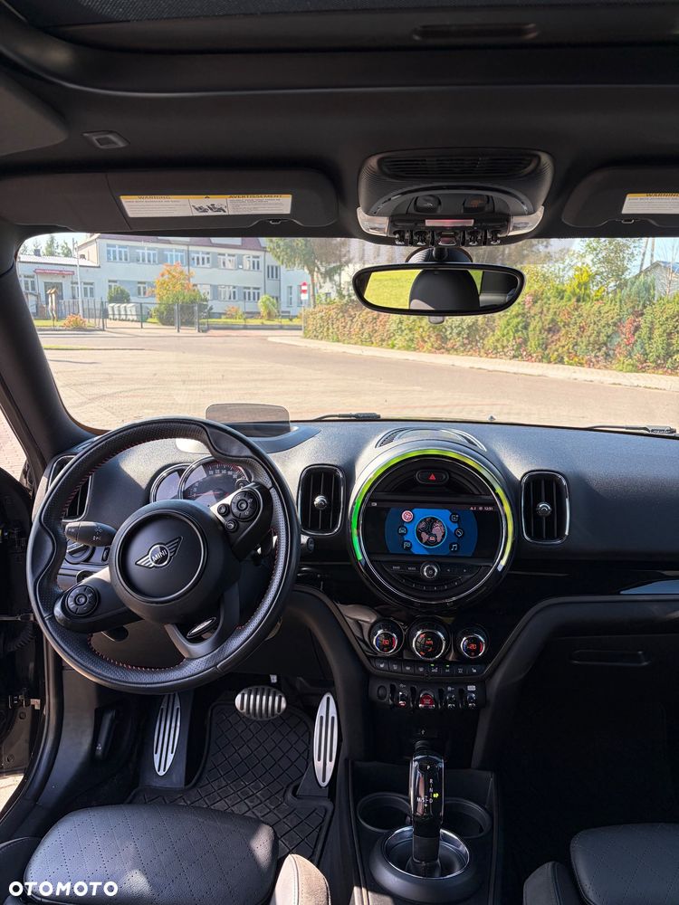MINI John Cooper Works All4 - 16