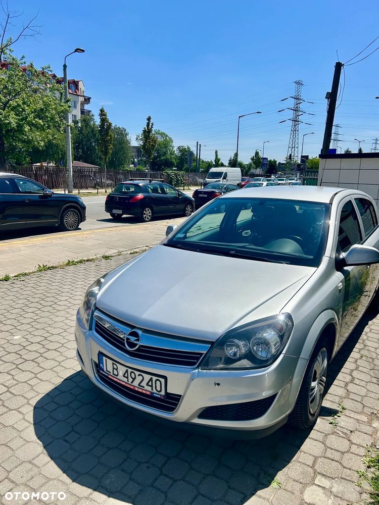 Opel Astra 1.6 Enjoy - 2