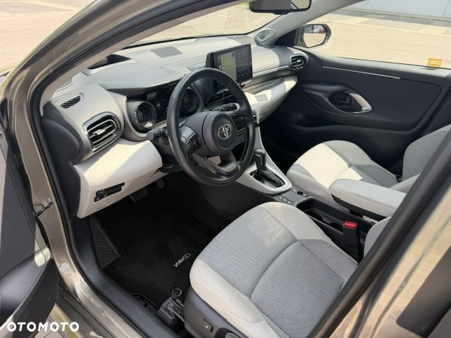 Toyota Yaris - 5
