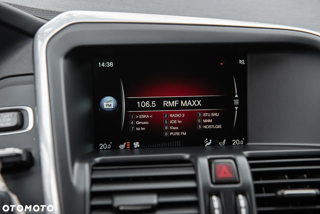 Volvo XC 60 D4 Geartronic Summum - 20