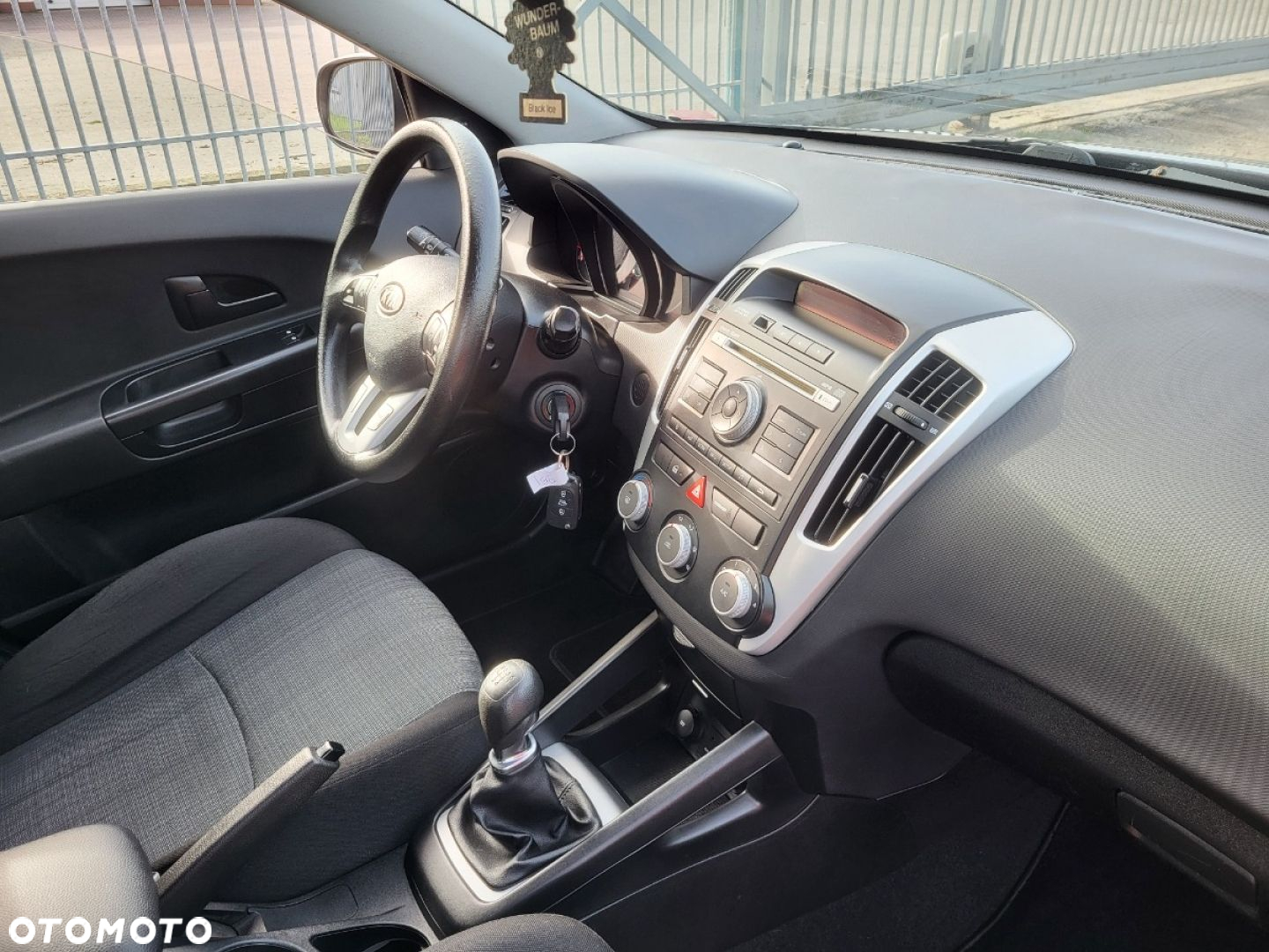 Kia Ceed - 22