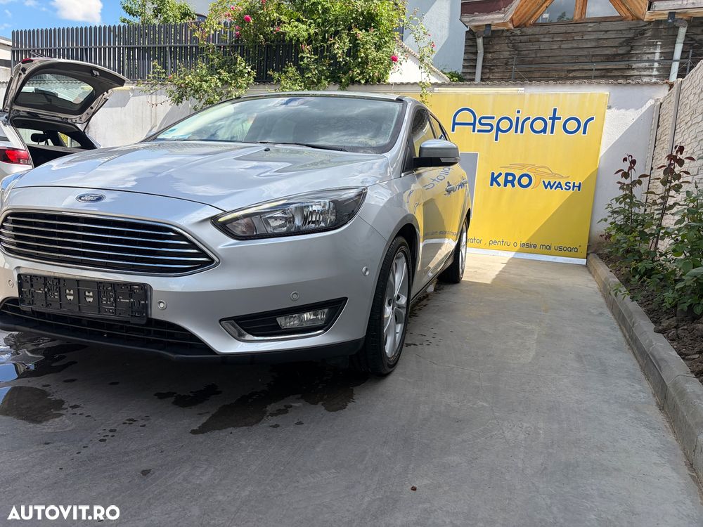 Ford Focus 1.5 EcoBoost Titanium - 21
