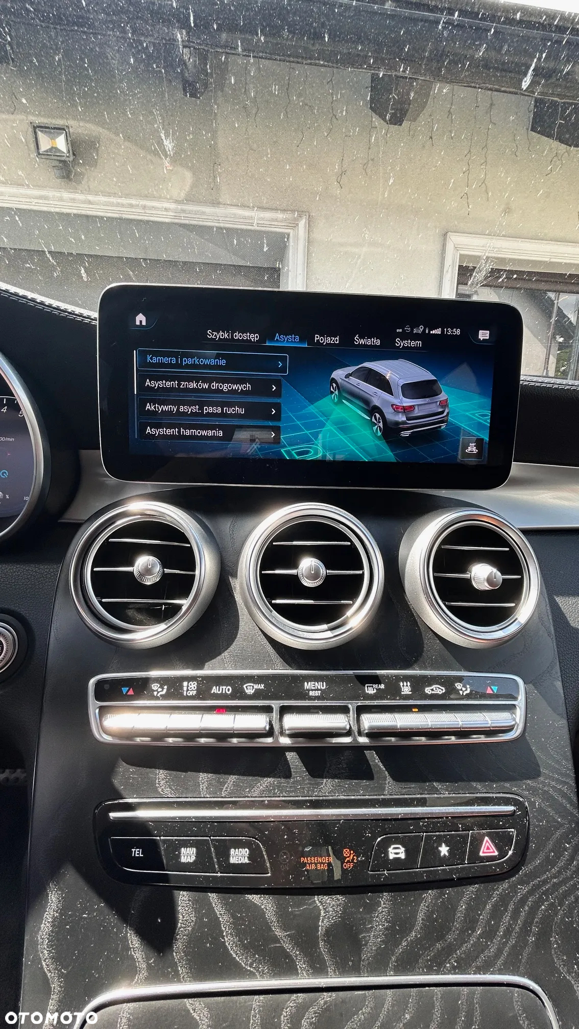 Mercedes-Benz GLC 300 e 4-Matic Business Edition - 34
