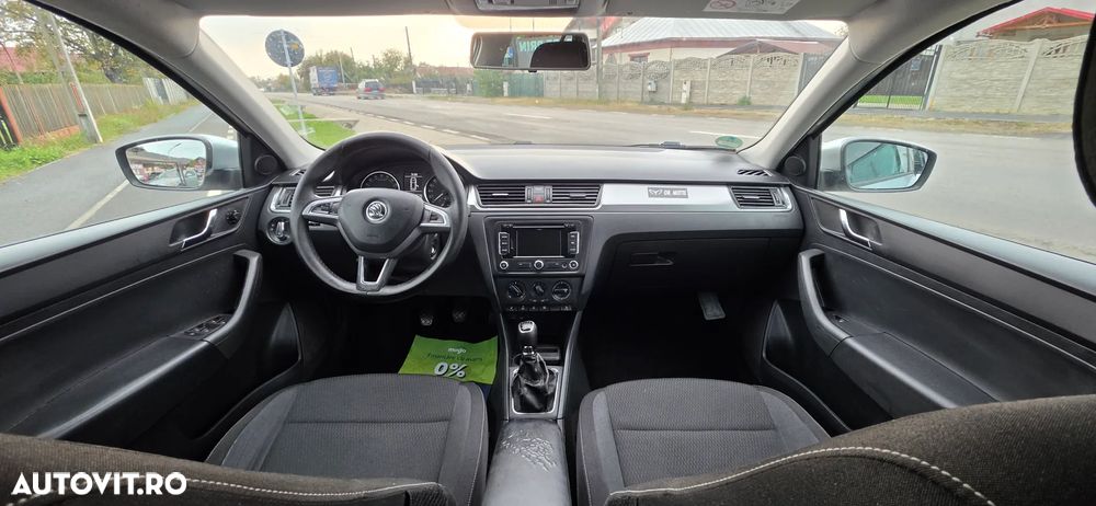 Skoda Rapid 1.6 TDI Elegance Green tec - 5