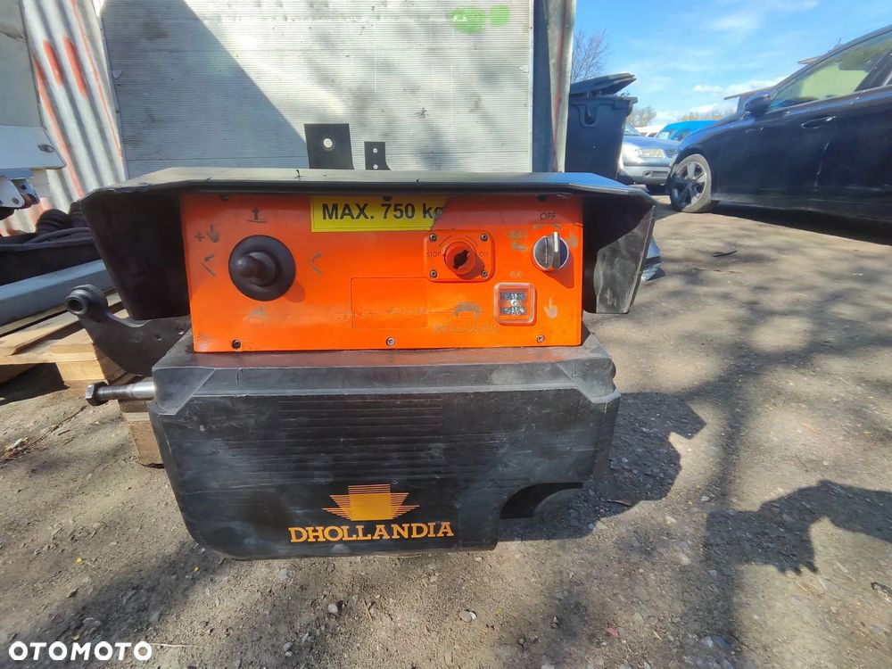 Winda załadowcza DHOLLANDIA / 750 kg /12V / 2023 - 2