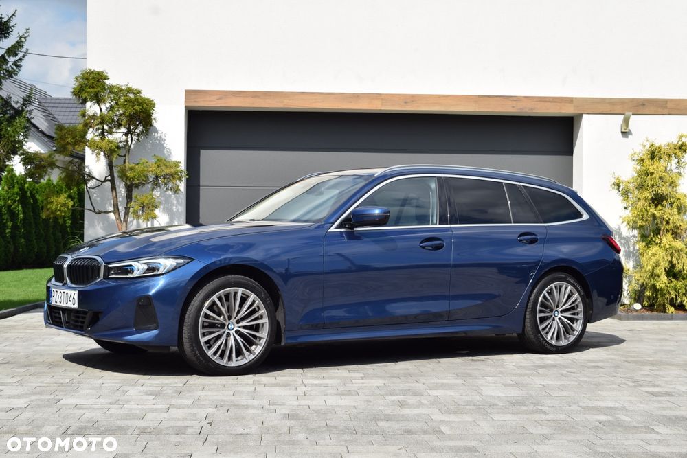 BMW Seria 3 320d xDrive Luxury Line sport - 35