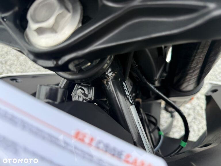 KTM Duke 125 - 16
