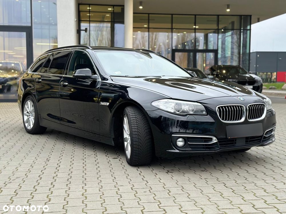 BMW Seria 5 525d xDrive Luxury Line - 12