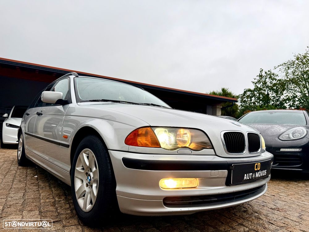 BMW 320 d Touring - 30