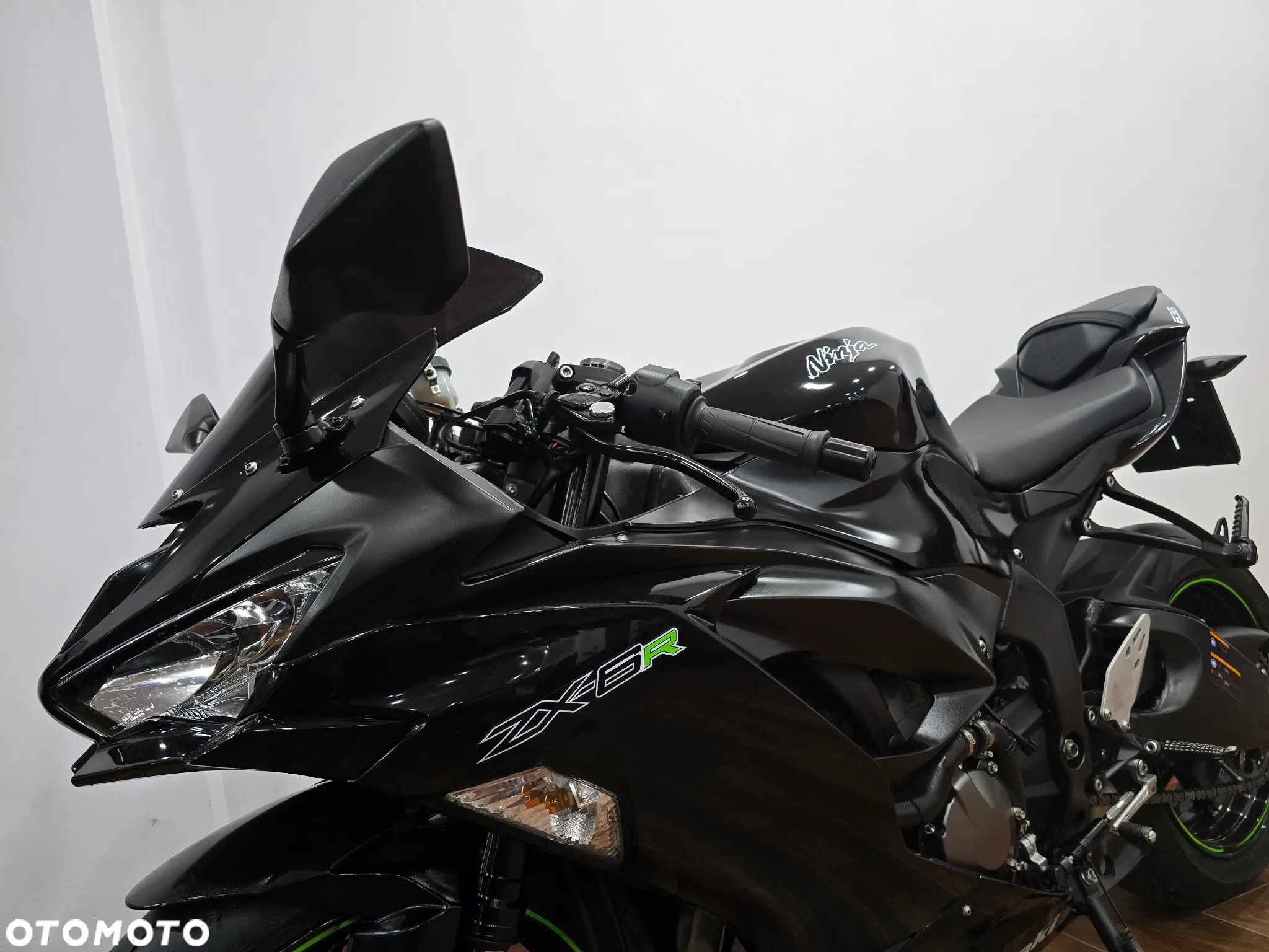 Kawasaki Ninja - 6