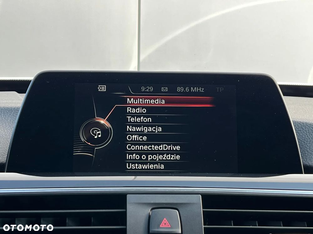 BMW 3GT 318d Advantage - 28