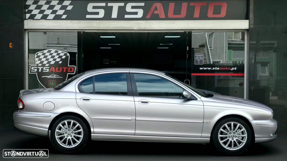 Jaguar X-Type 2.2 D Classic - 13
