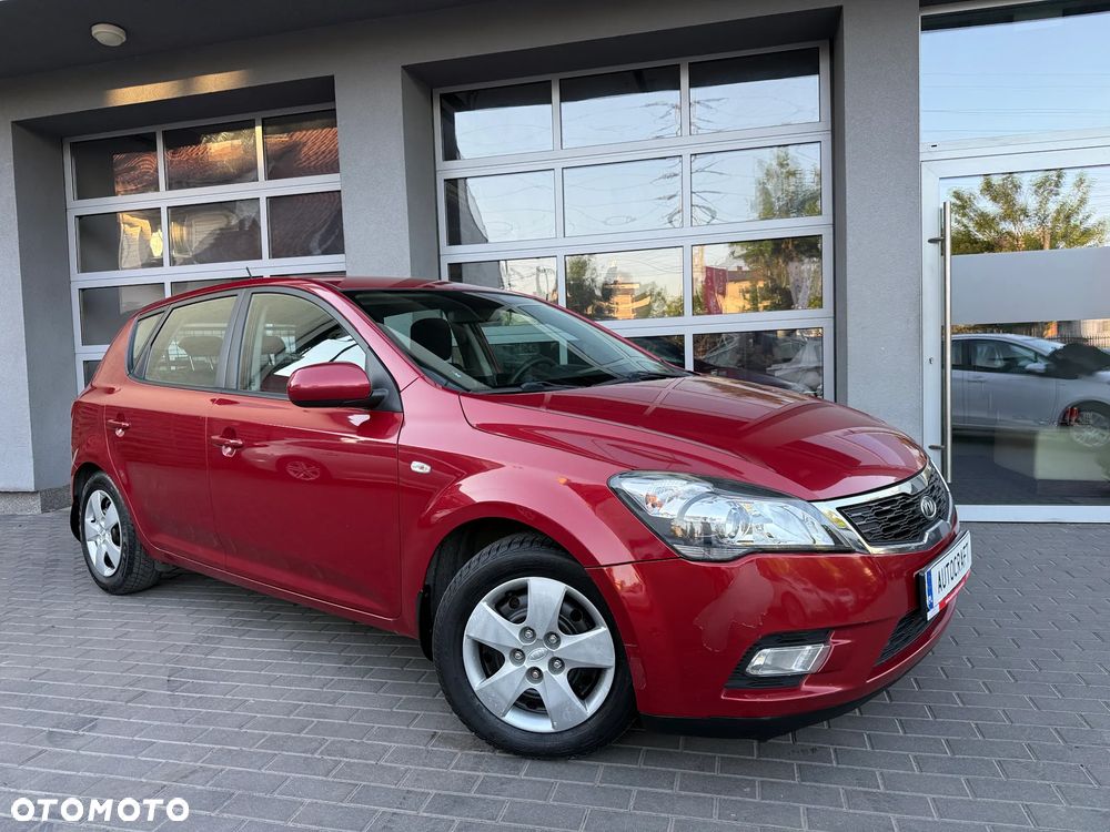 Kia Ceed 1.4 Comfort + - 14