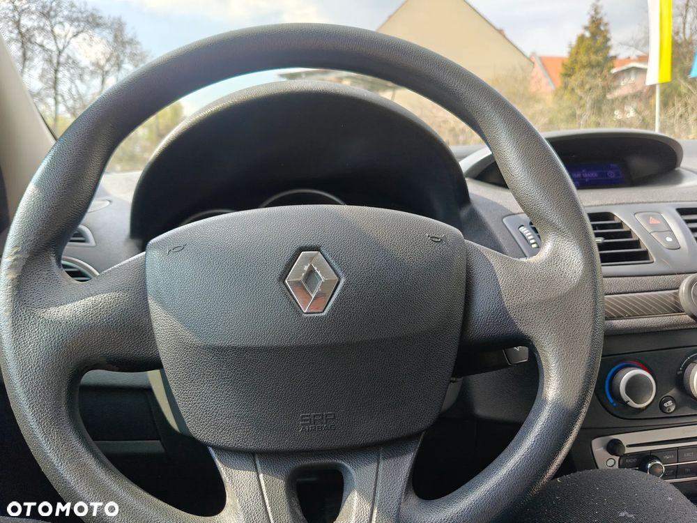 Renault Megane 1.5 dCi Life - 20