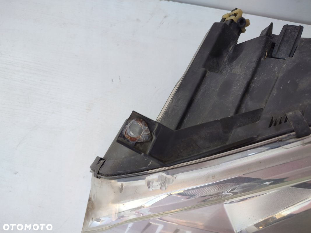 Lampa lewy przód MERCEDES A KLASA W169 LIFT EUROPA ORYGINAŁ A1698205761 - 5