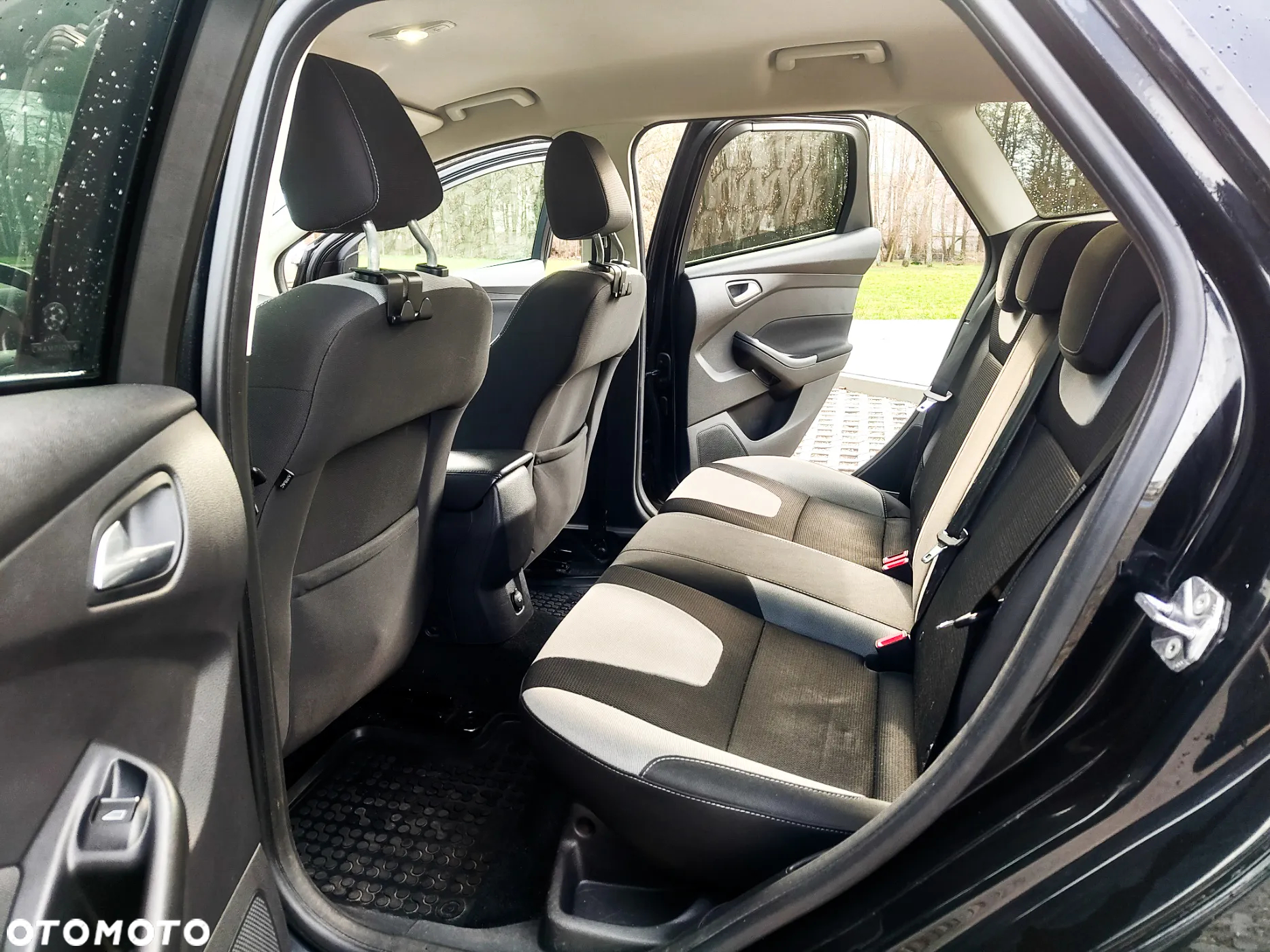Ford Focus - 11