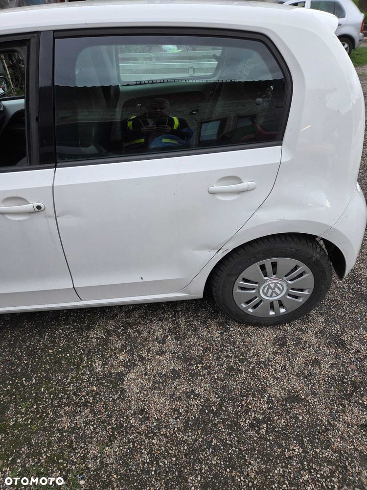 Volkswagen up! - 8
