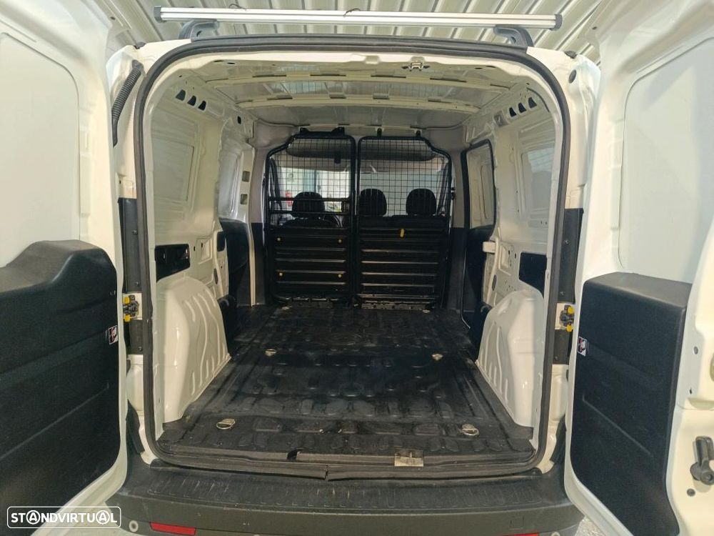 Fiat DOBLO CARGO 1.3 MJ Maxi SX 3L - 8