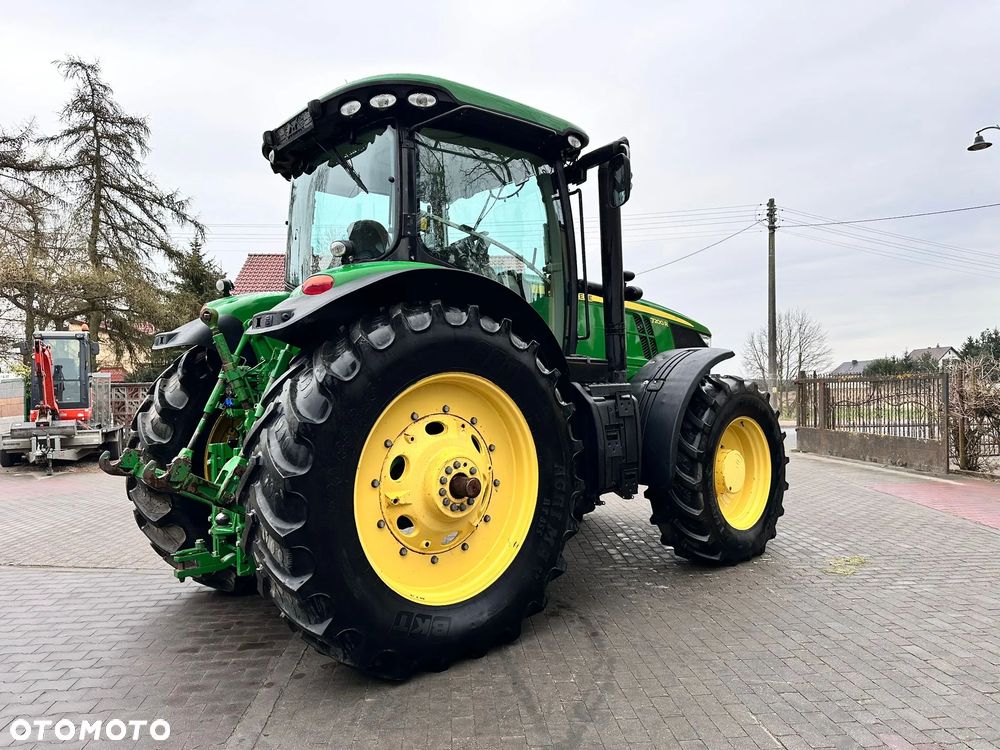 John Deere 7200R - 13