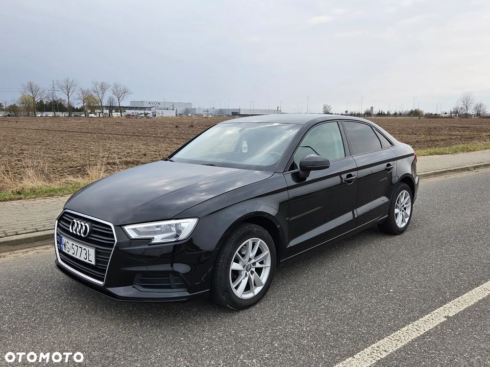 Audi A3 Limousine 1.6 TDI S tronic - 1
