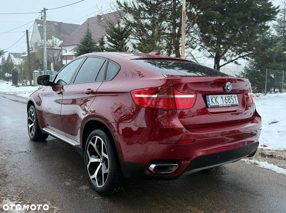 BMW X6 xDrive50i - 8