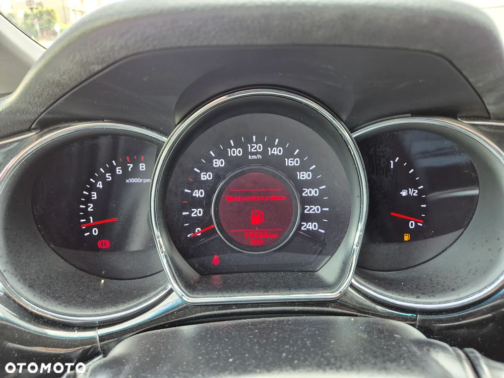 Kia Ceed 1.4 CVVT Dream-Team Edition - 14