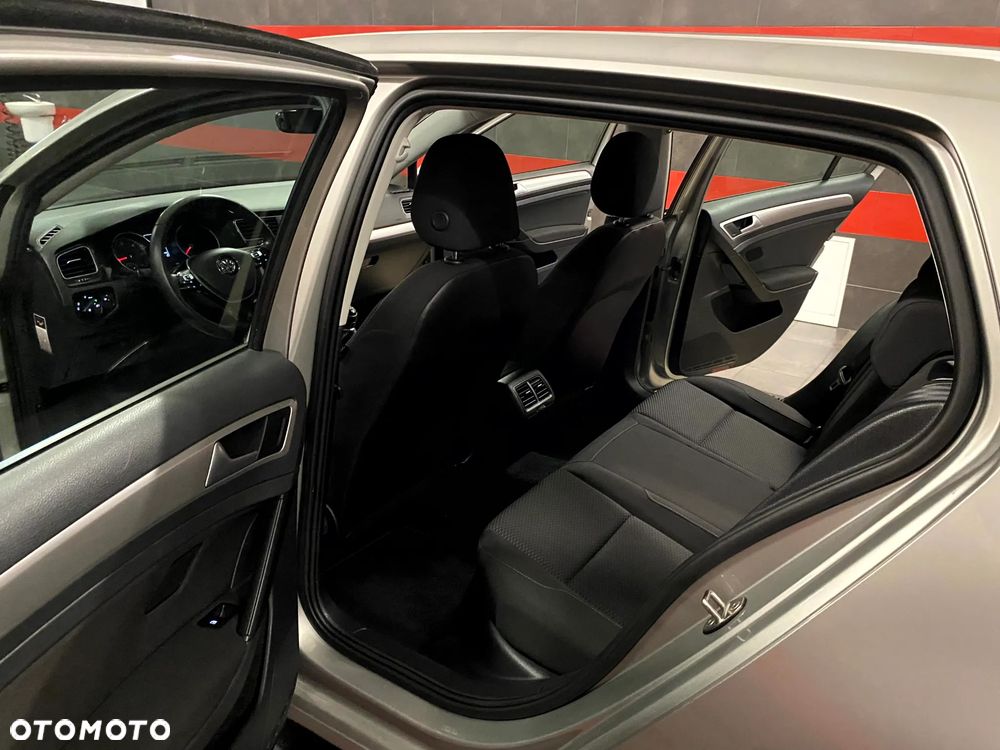 Volkswagen Golf 1.6 TDI BMT Start - 20