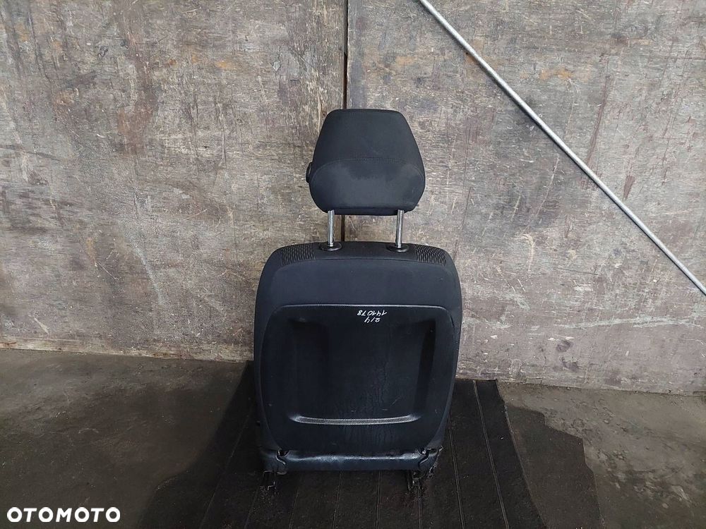 FOTEL LEWY PRZÓD BMW F30 - 6