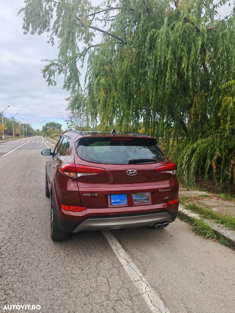 Hyundai Tucson 2.0 CRDI 4WD 6AT Luxury Pack+ - 5