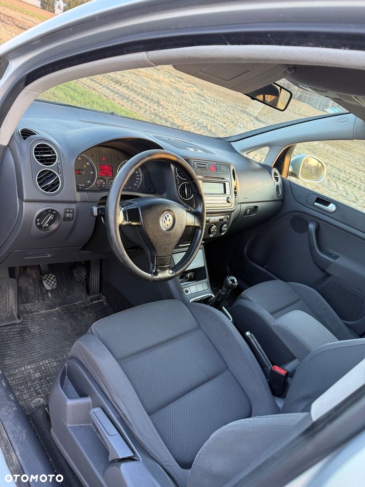 Volkswagen Golf Plus 1.9 TDI DPF Comfortline - 6