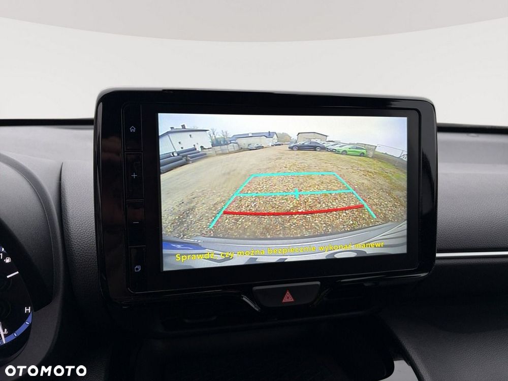 Toyota Yaris Cross - 19