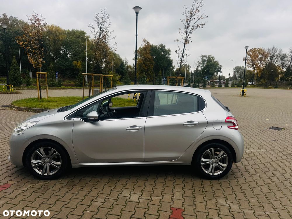 Peugeot 208 1.6 VTi Allure - 7